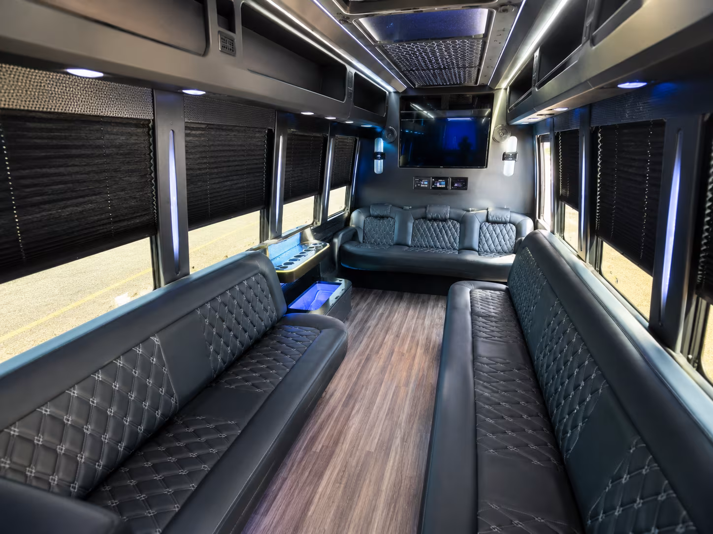 bus rentals for waco museum and zoo field trips from temple